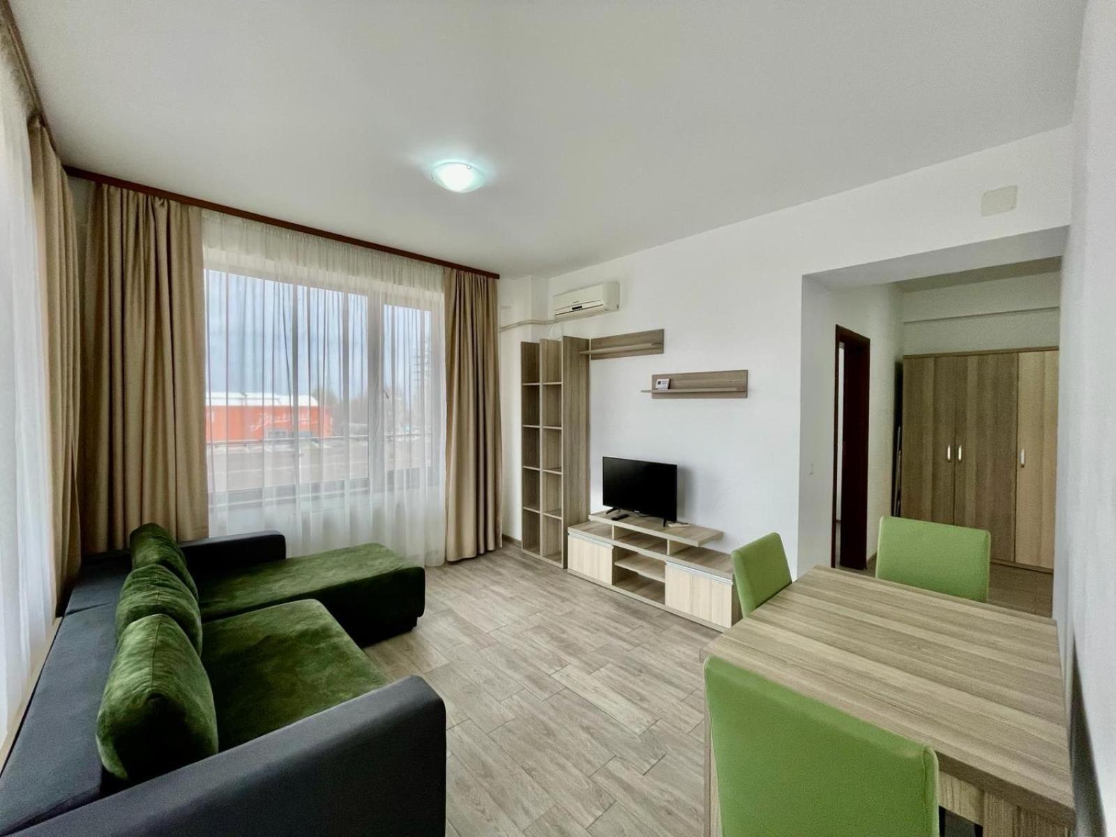 Catalina Summerland Apartaments Mamaia Nord Exterior photo