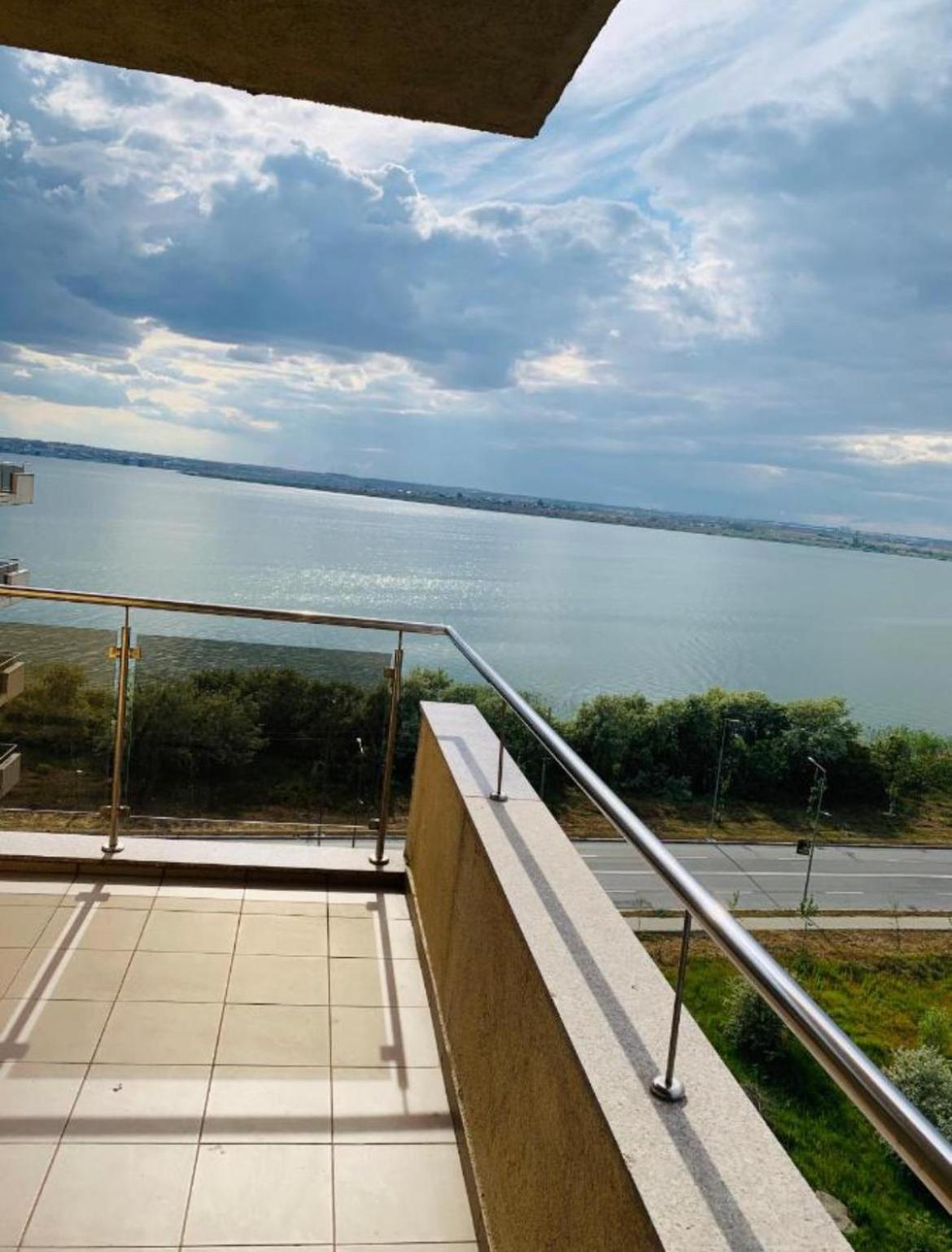 Catalina Summerland Apartaments Mamaia Nord Exterior photo
