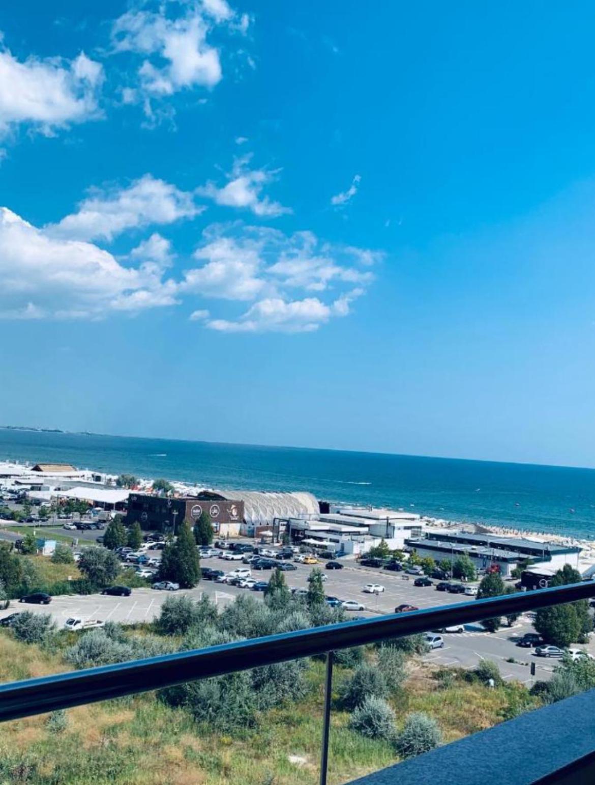 Catalina Summerland Apartaments Mamaia Nord Exterior photo